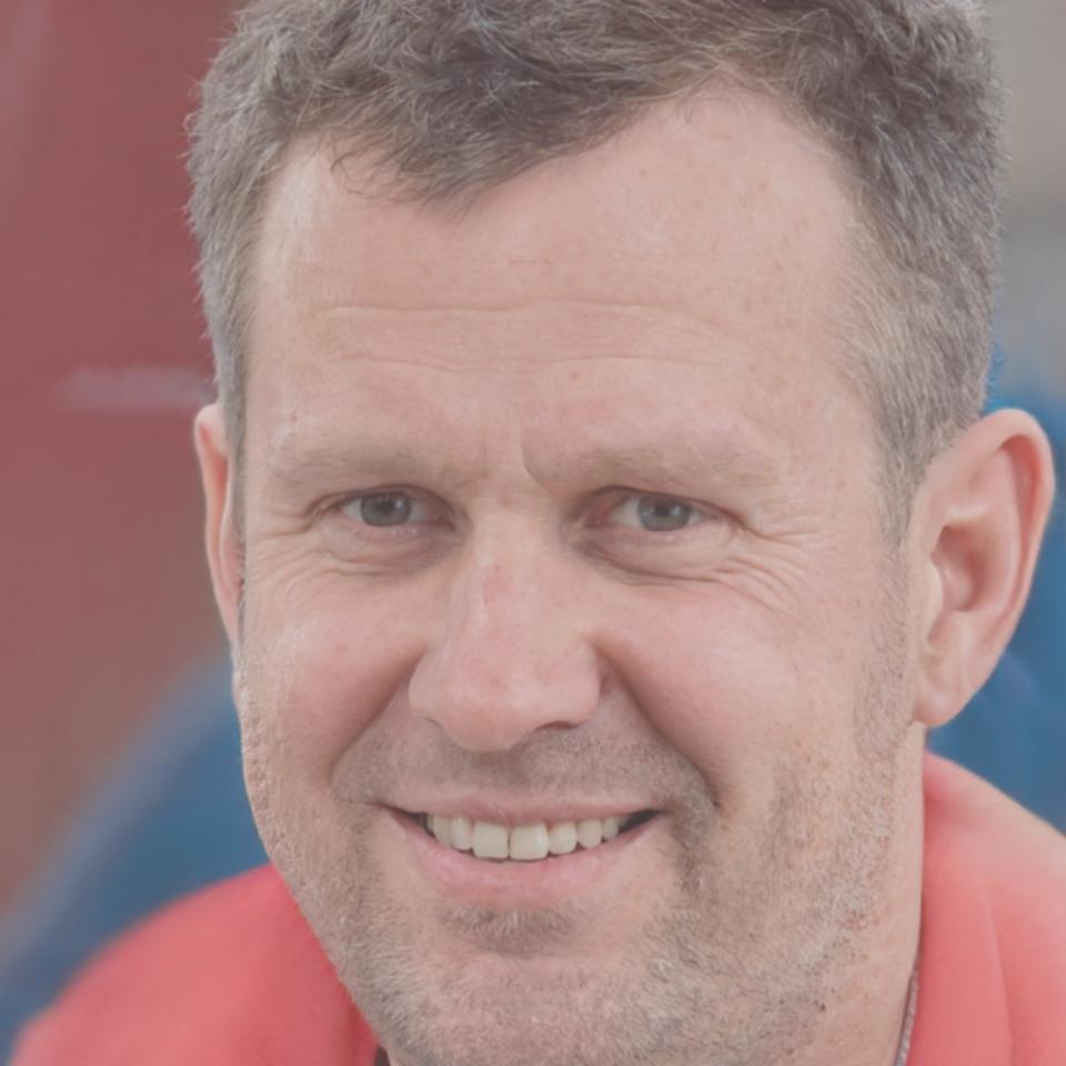 Henrik Lindqvist, Lead Financial Analysis Instructor